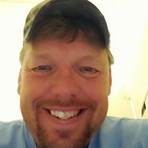 Meet your Posher, Larry